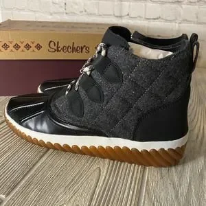 Skechers Shoes Skechers Jagged Pond Womens Size Black